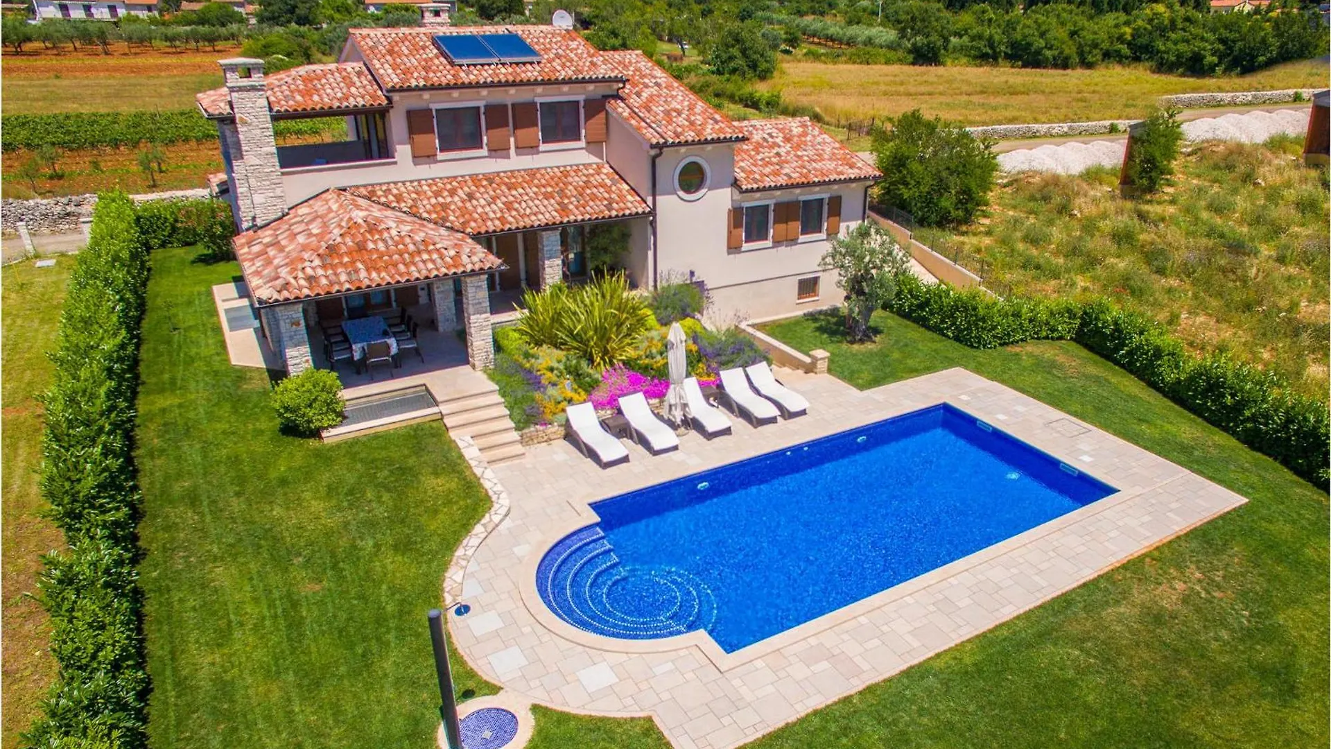 Gorgeous Home In Vodnjan With Kitchen
